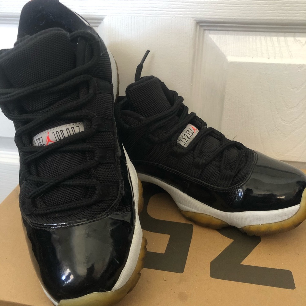 Jordan 11 Retro Low Infared